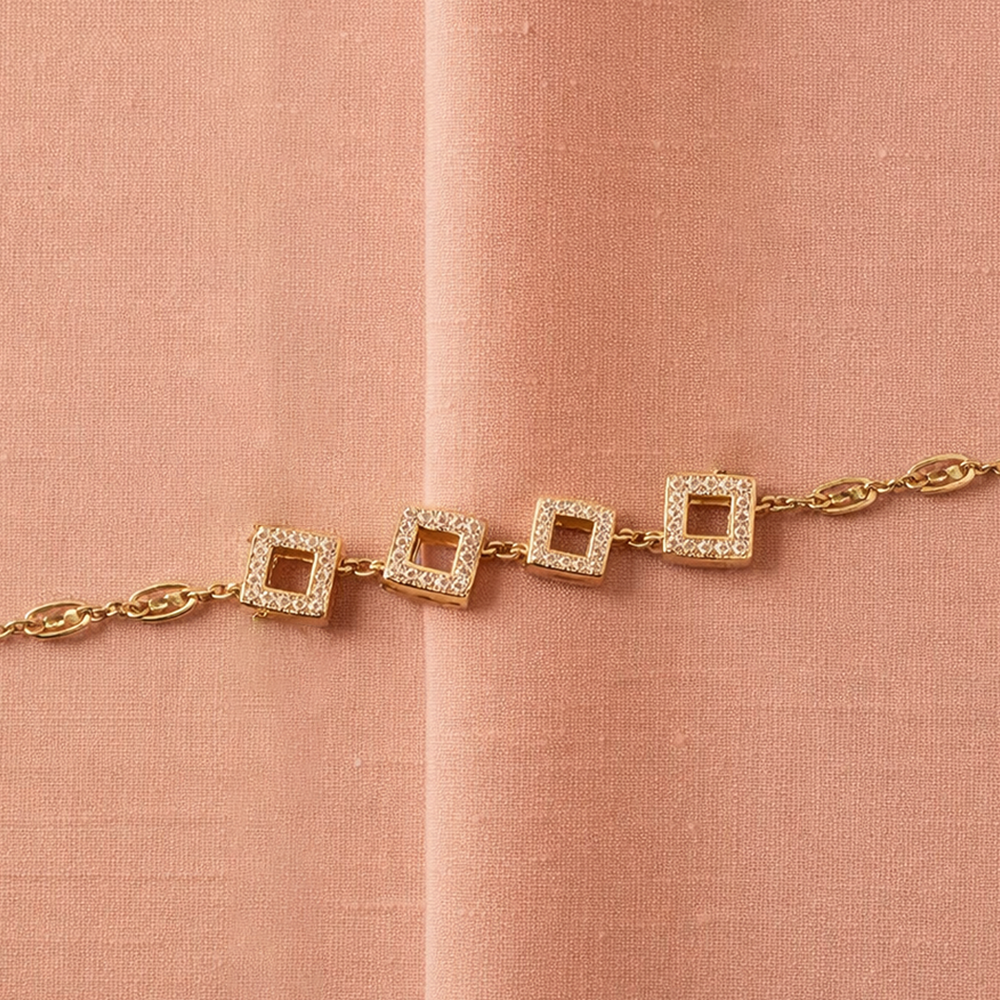 The Quadra-Frame Link - Back