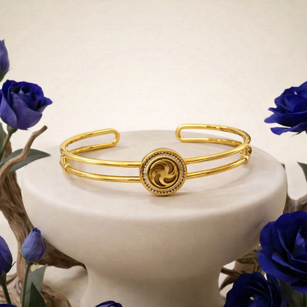 The Radiant Pavé Cuff - Back