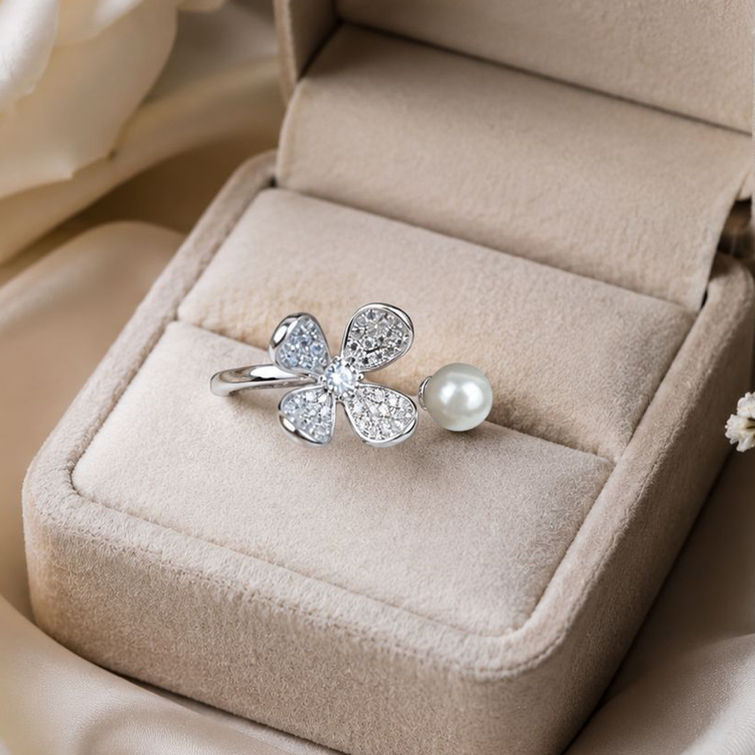 Chloe Double Pearl Ring