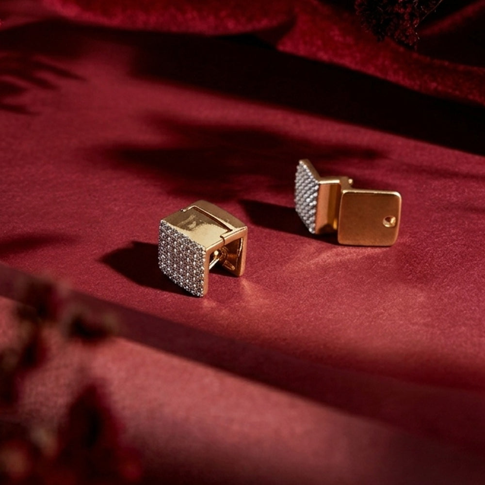 Soho Square Pavé Stud Earrings