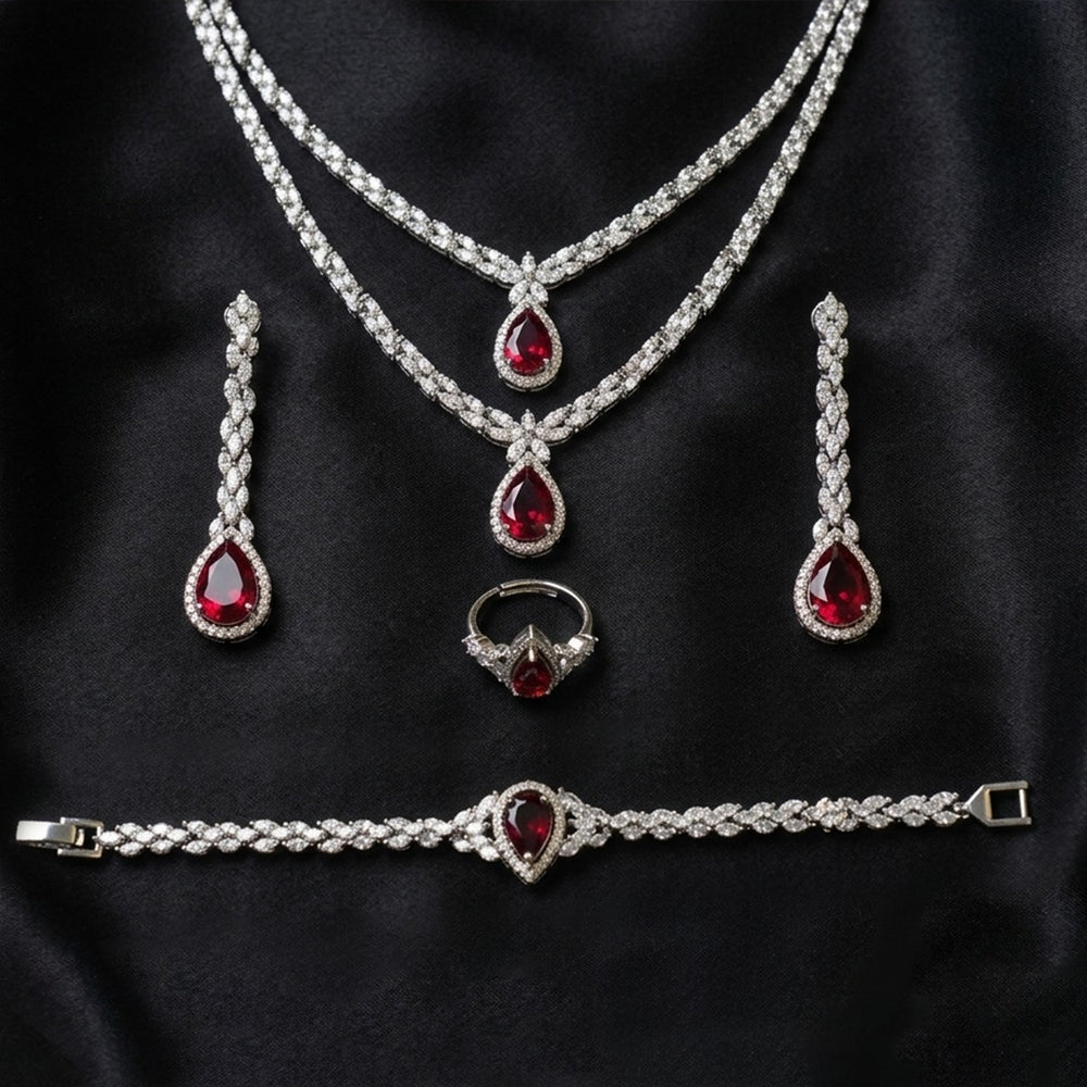 The Bloodstone Bloom Necklace Set