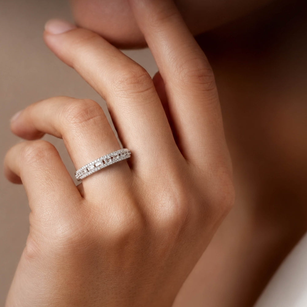 The Linear Stackable Ring - Back