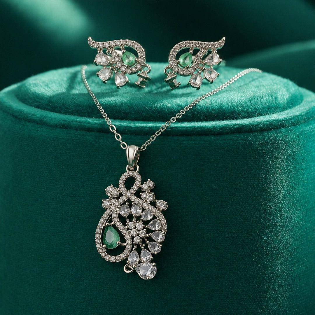 The Juliet Vine Suite – Emerald Jewelry Set