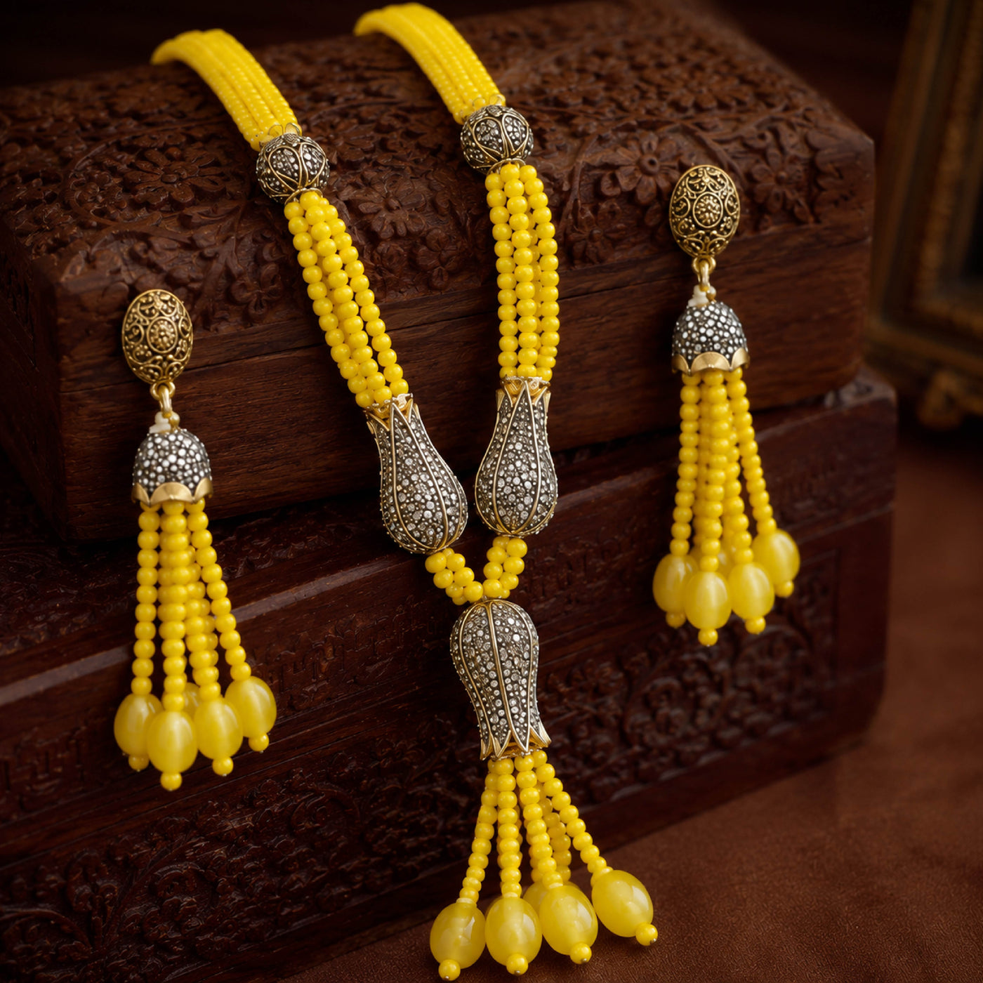 Jaipur Yellow Beaded Necklace Set with Earrings